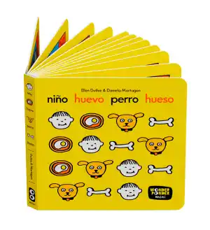 Niño, huevo, perro, hueso